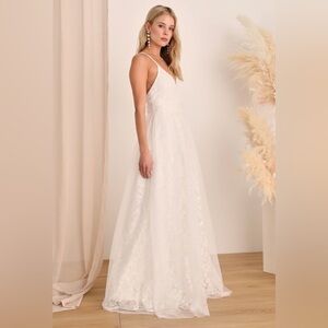 Lulus Wedding Dress Size M Romantic Dreamer Ivory Embroidered Tulle Maxi NWOT